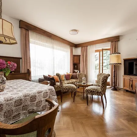 Sybille * Μεράνο